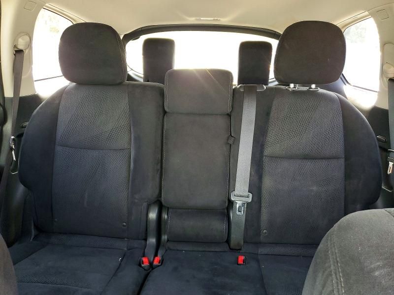 2016 Nissan Pathfinder s