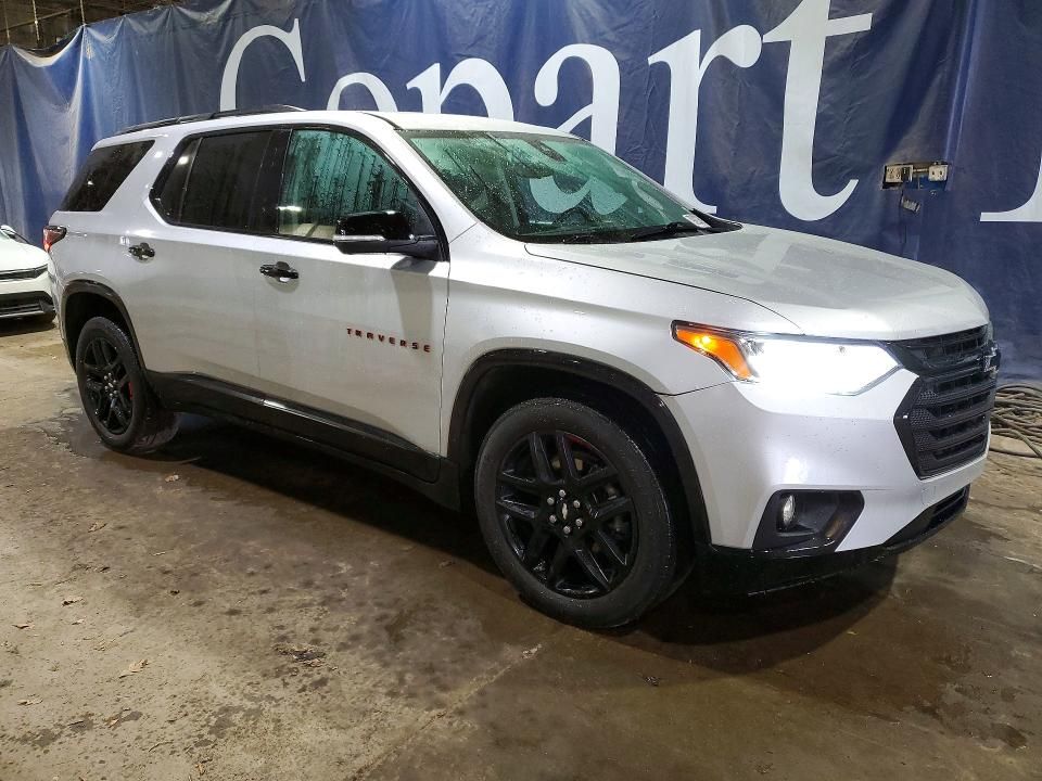 2021 Chevrolet Traverse Premier