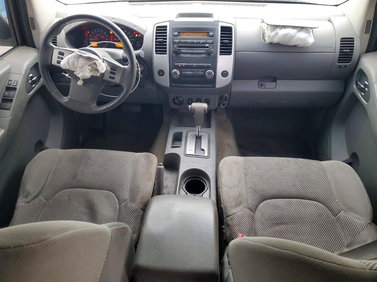 2011 Nissan Frontier S