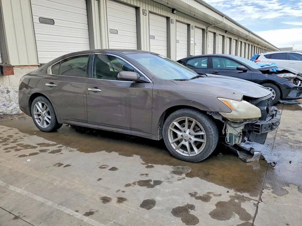 2012 Nissan Maxima s