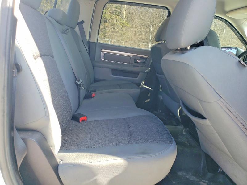 2015 Dodge Ram 1500 slt