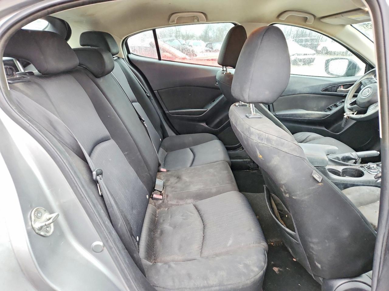 2015 Mazda 3 Sport