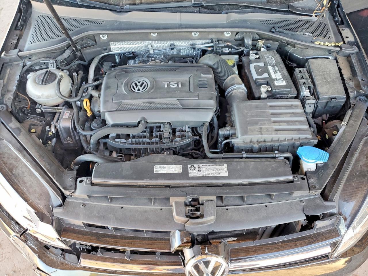 2015 Volkswagen Golf Sportwagen s