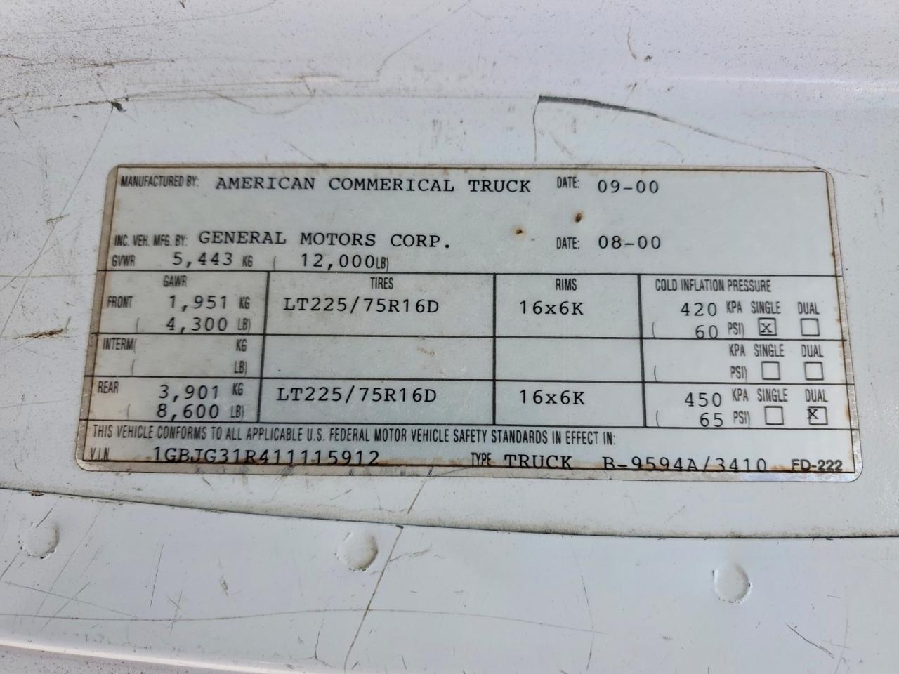 2001 Chevrolet Express BOX Truck