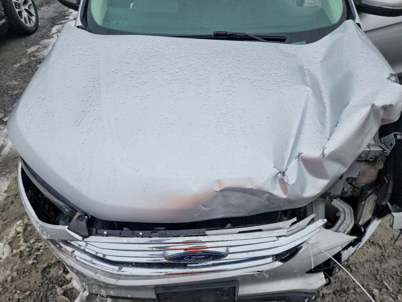 2019 Ford Edge sel