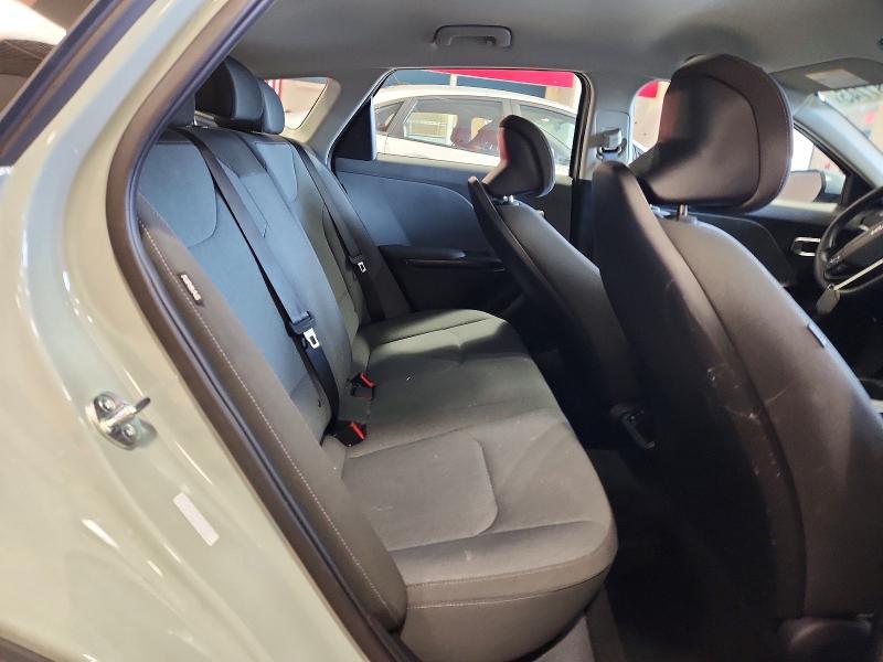 2025 KIA K4 lx