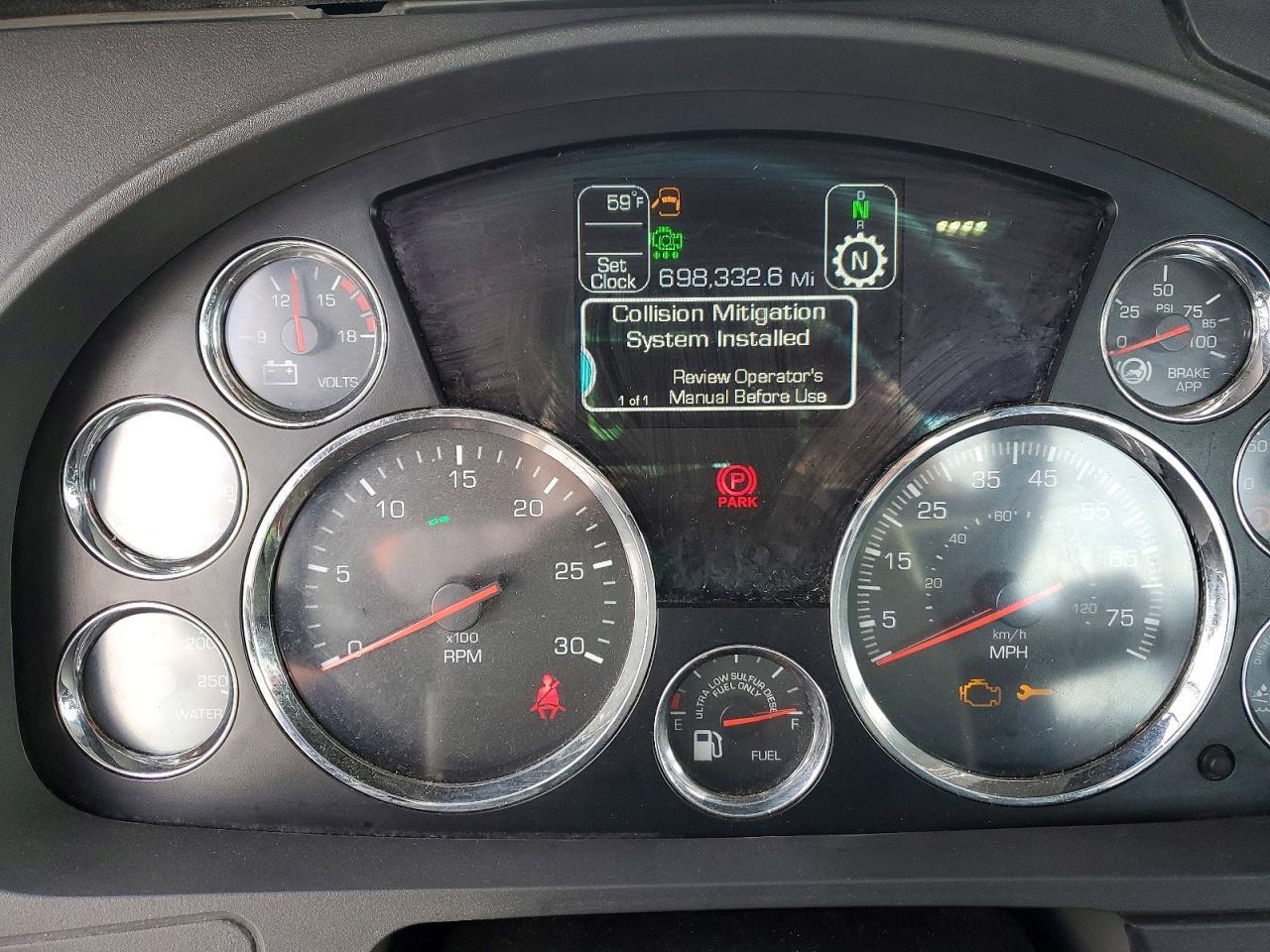 2020 Kenworth T680 Semi Truck