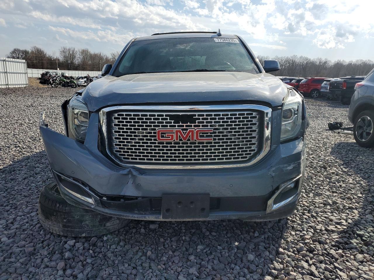 2015 GMC Yukon Denali