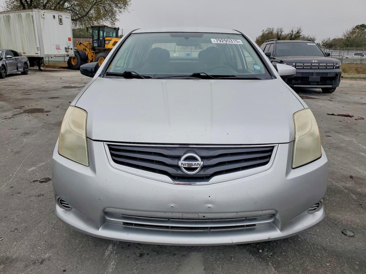 2012 Niss Sentra