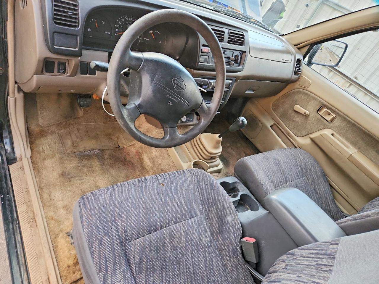 1999 Nissan Frontier XE