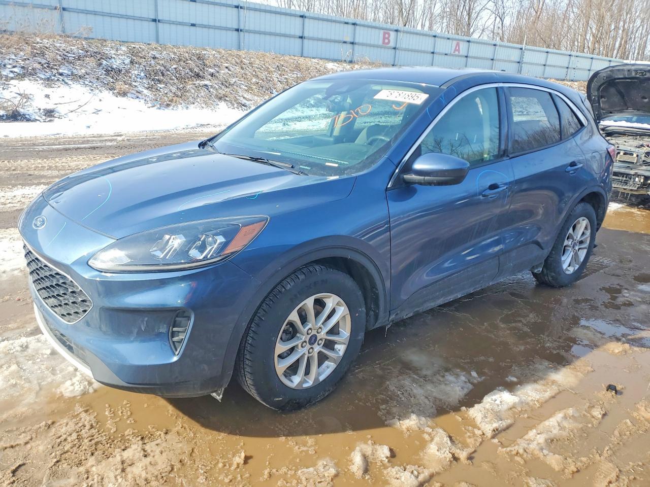 2020 Ford Escape se
