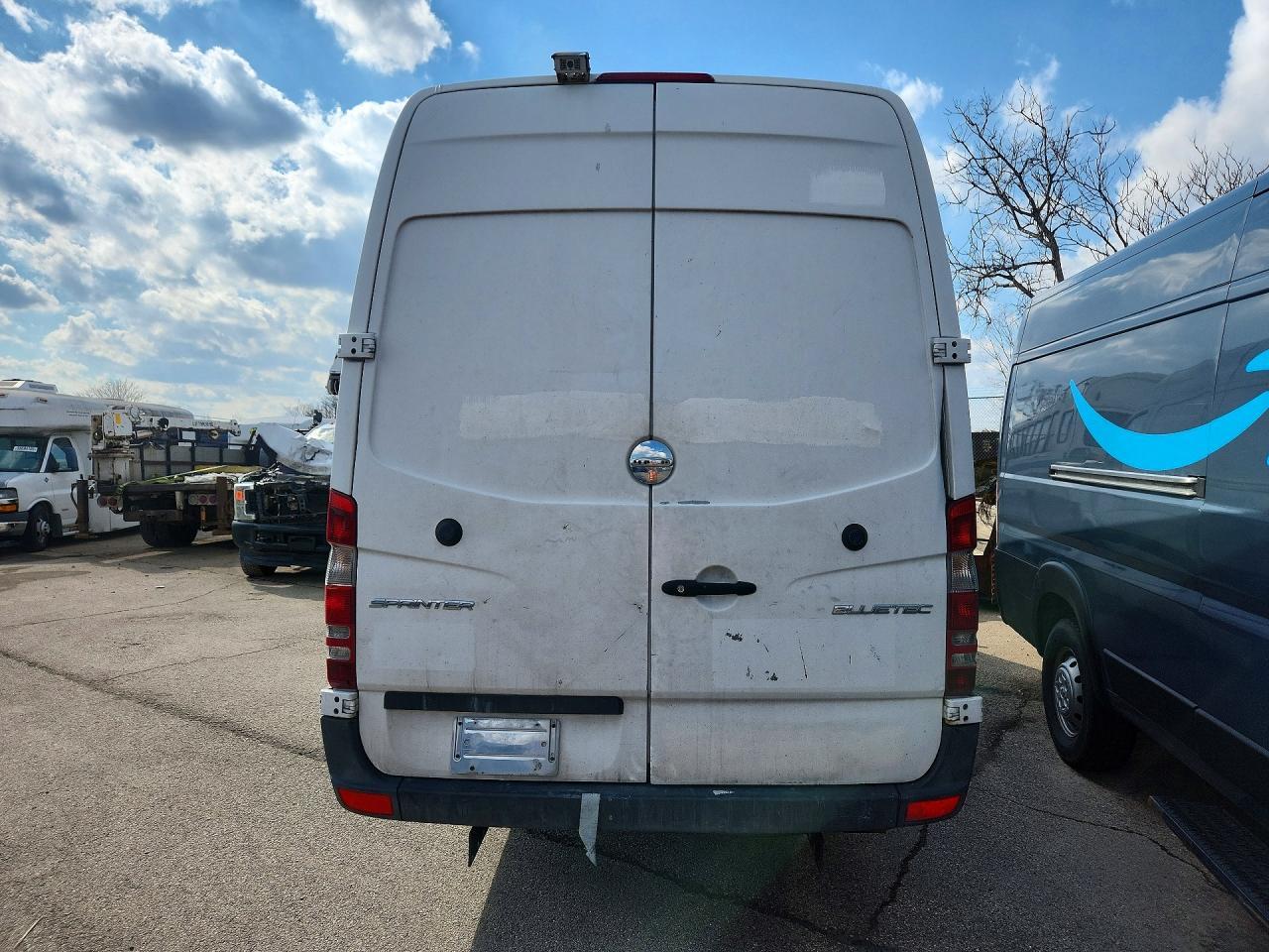 2014 Freightliner Sprinter 2500 Delivery Van