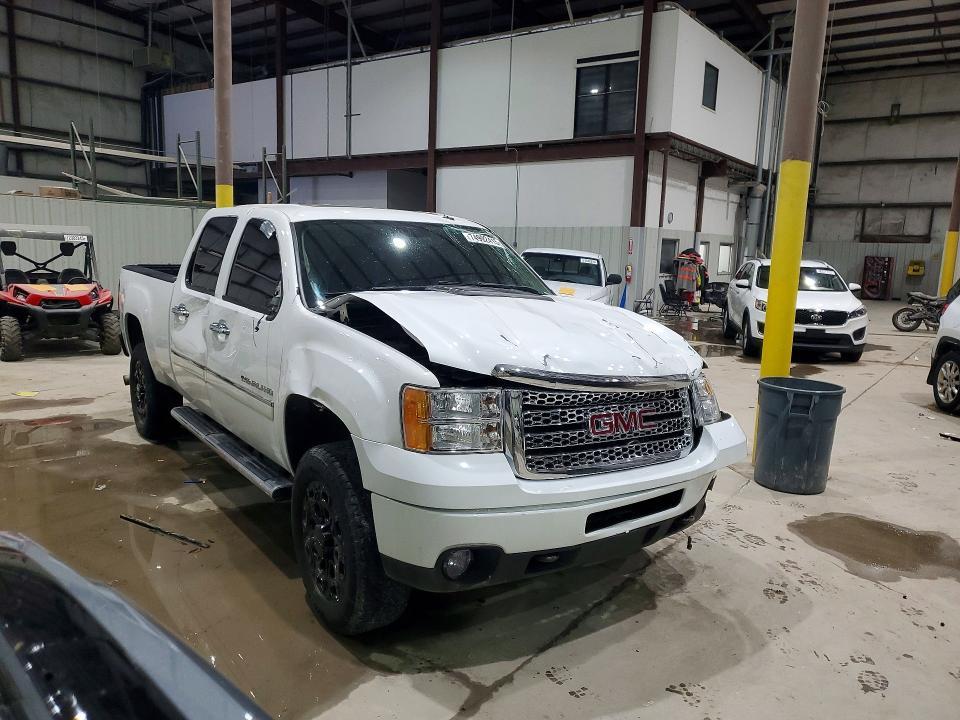 2014 GMC Sierra K2500 Denali