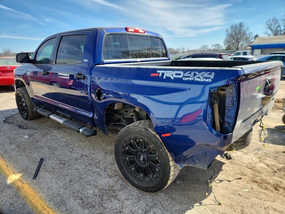 2015 Toyota Tundra SR5