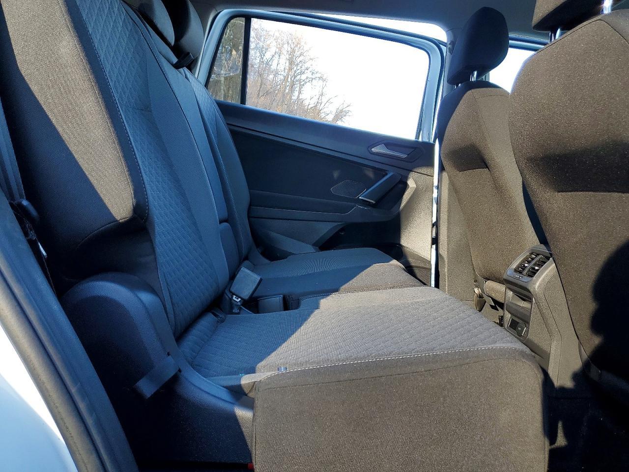 2020 Volkswagen Tiguan s