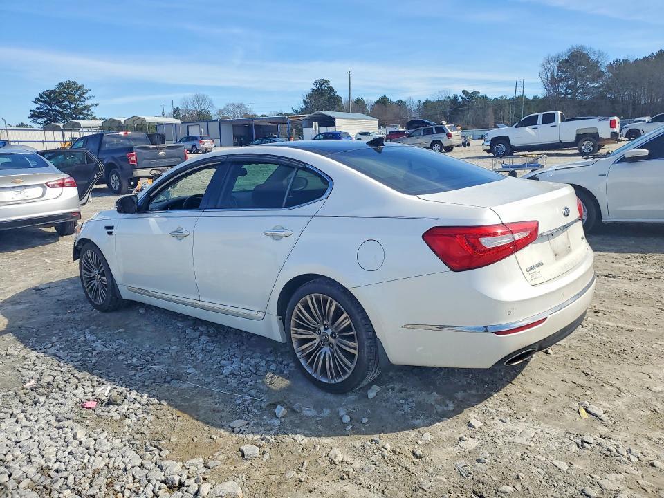 2015 KIA Cadenza Premium
