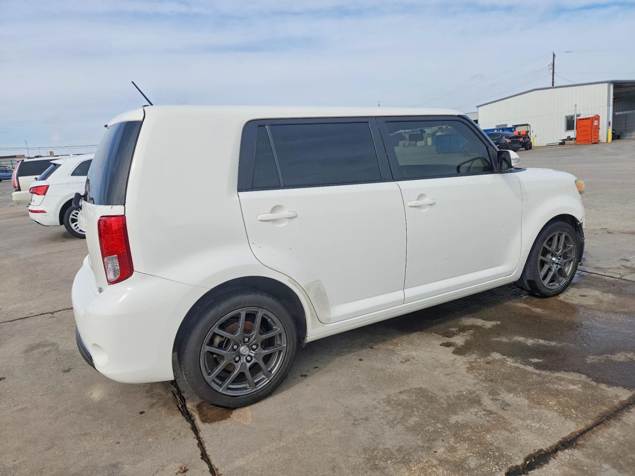 2013 Scion Xb Base