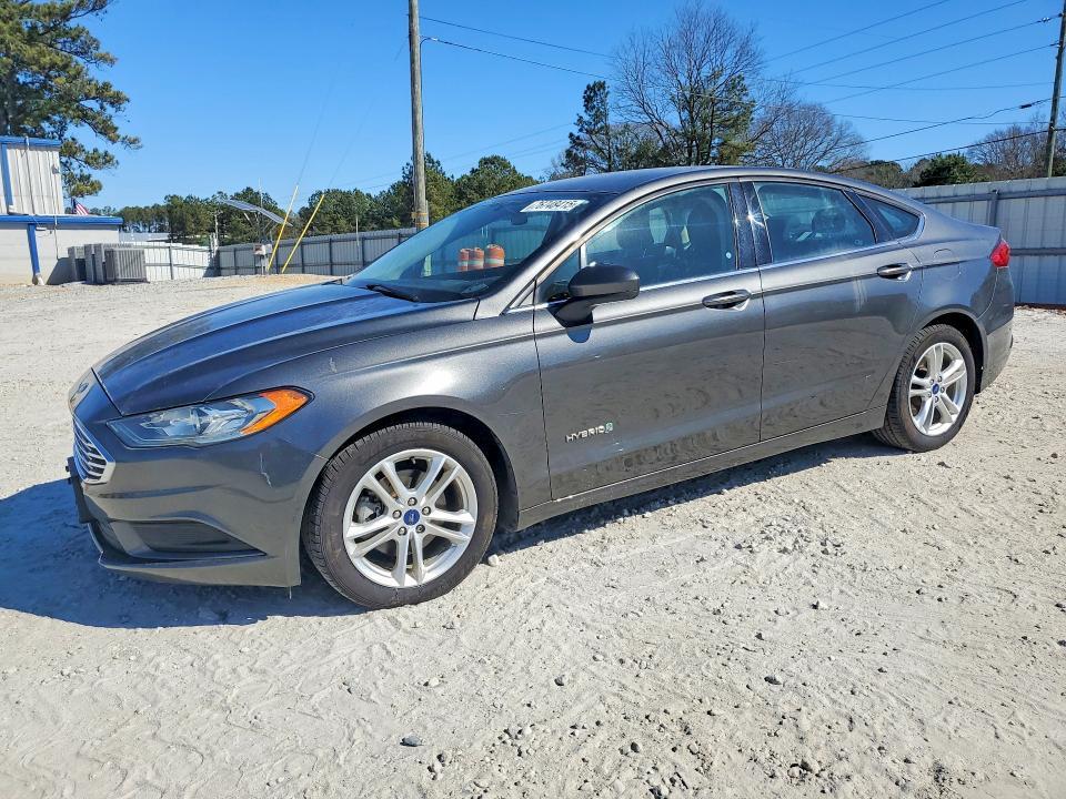 2018 Ford Fusion se Hybrid