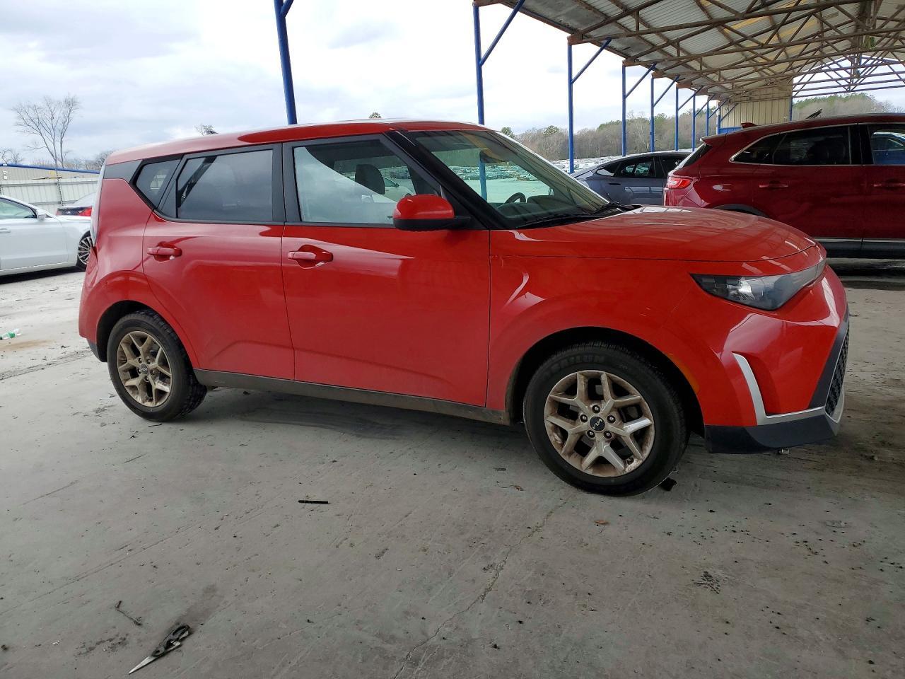 2023 KIA Soul lx