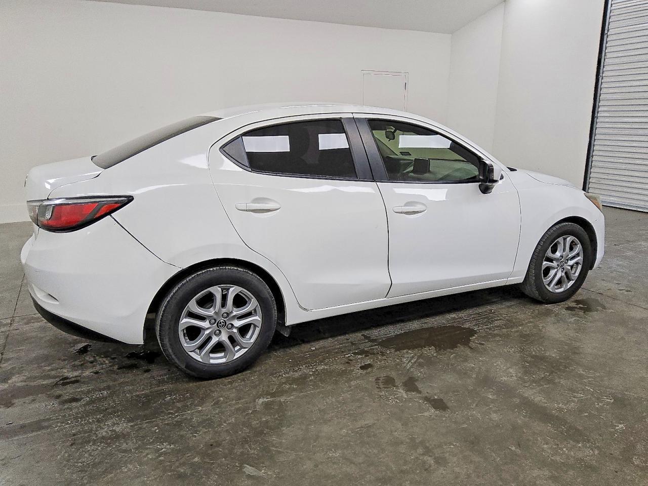 2016 Scion IA