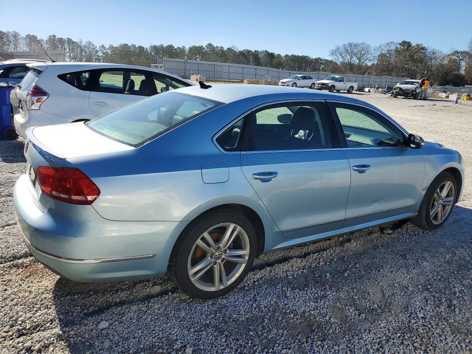 2012 Volkswagen Passat sel