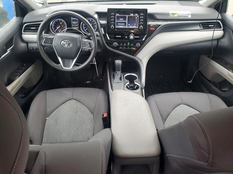 2021 Toyota Camry le