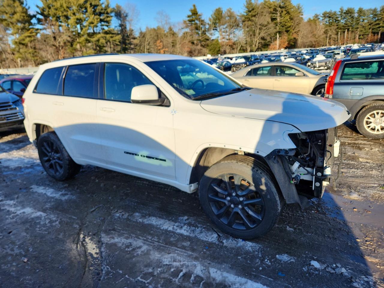 2021 Jeep Grand Cherokee Laredo