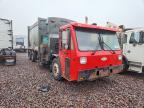 2006 Cranerrier 2006 Cadillac Refuse Truck
