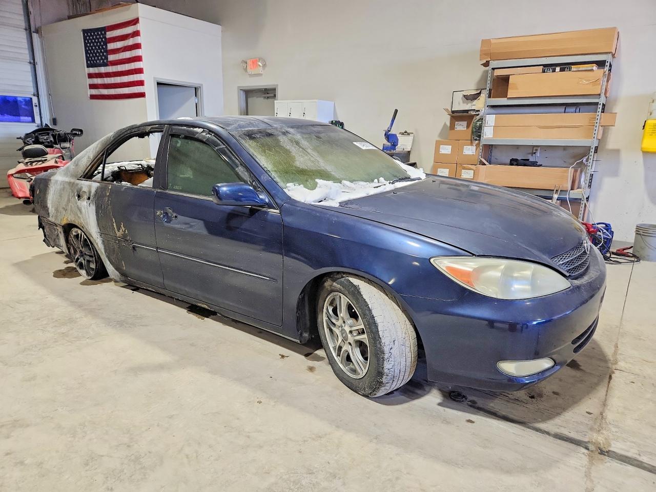 2003 Toyota Camry le