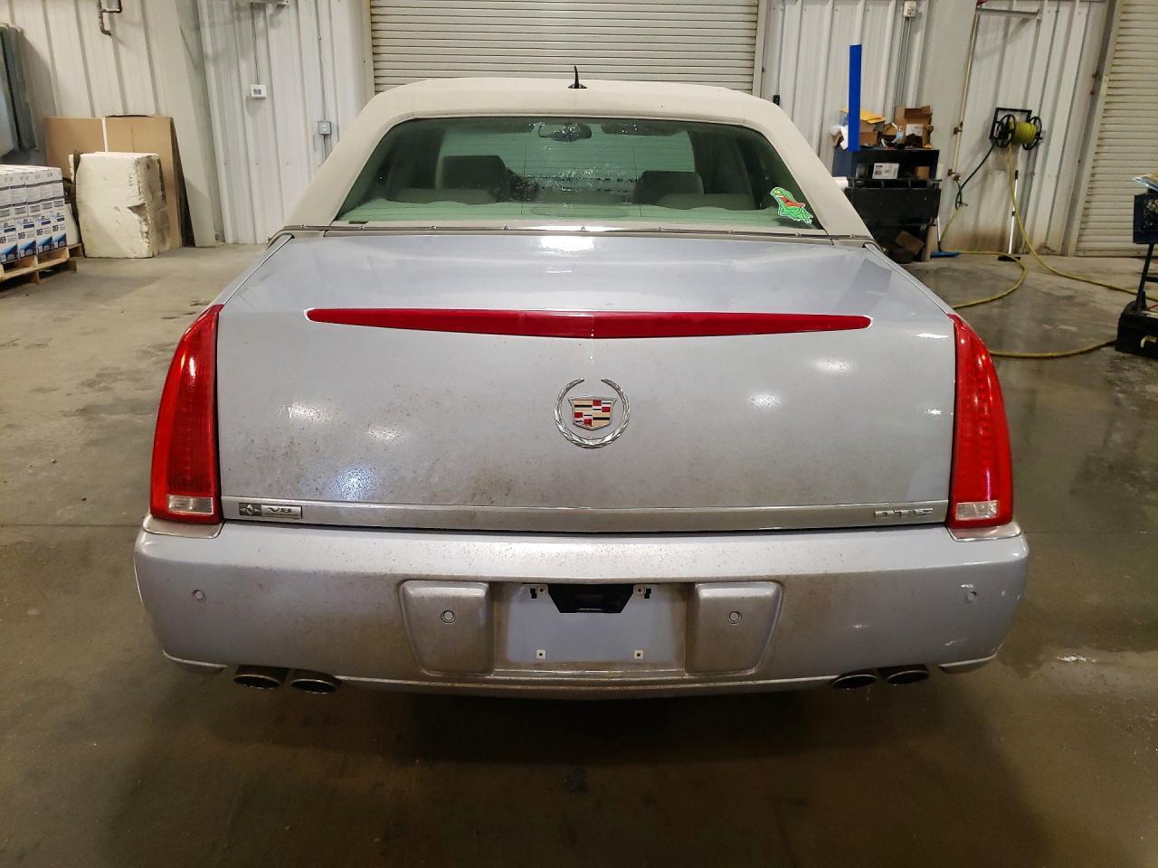 2006 Cadillac DTS