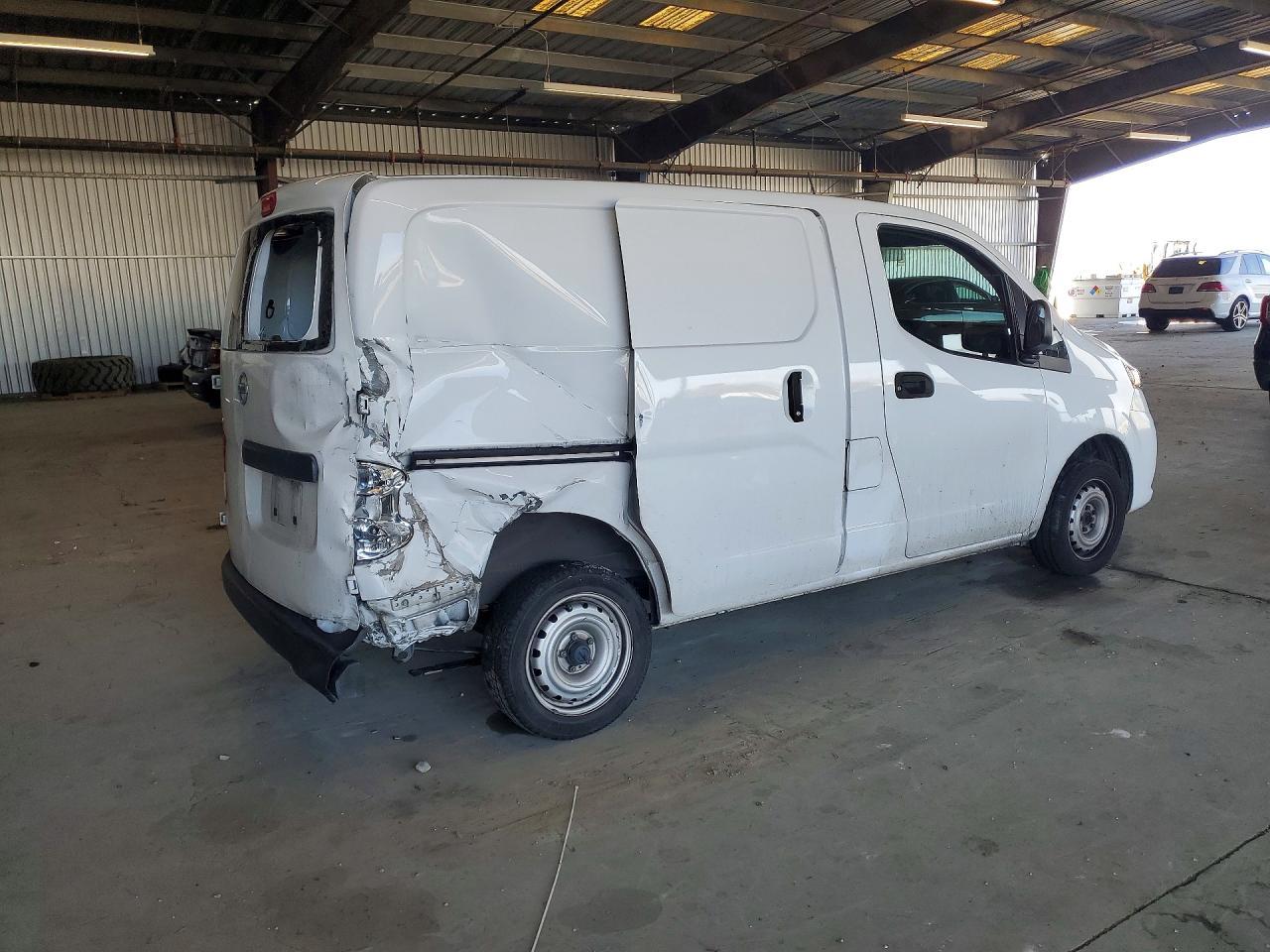 2021 Nissan NV200 2.5S