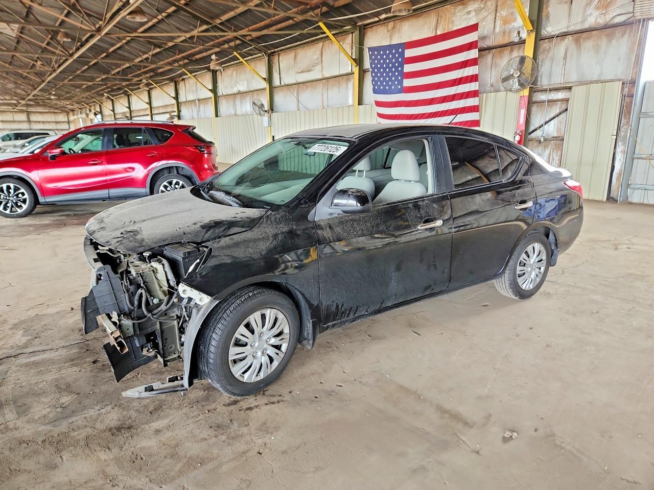 2012 Niss Versa 1.6 s