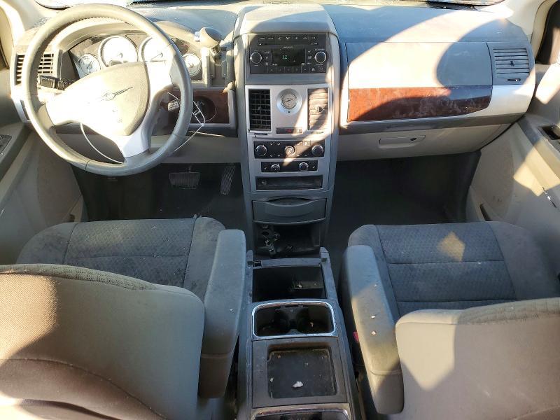 2010 Chrysler Town & Country Touring