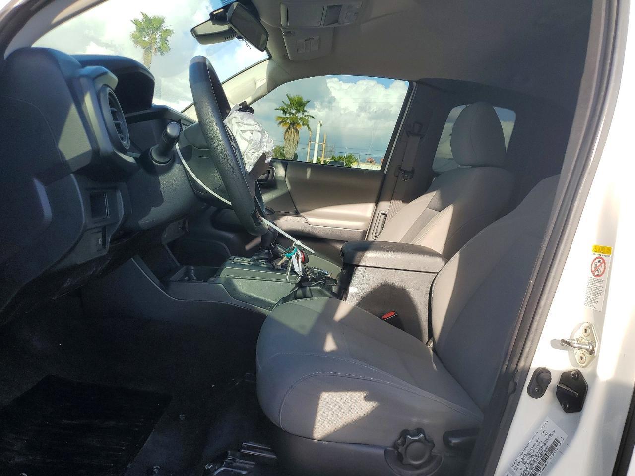2019 Toyota Tacoma Access cab