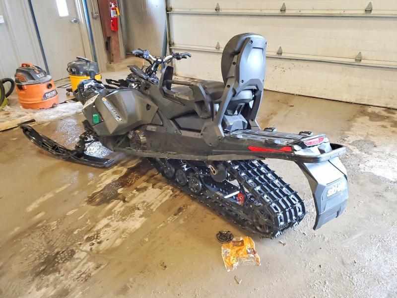 2024 Skidoo 2024 Skidoo Grand Touring