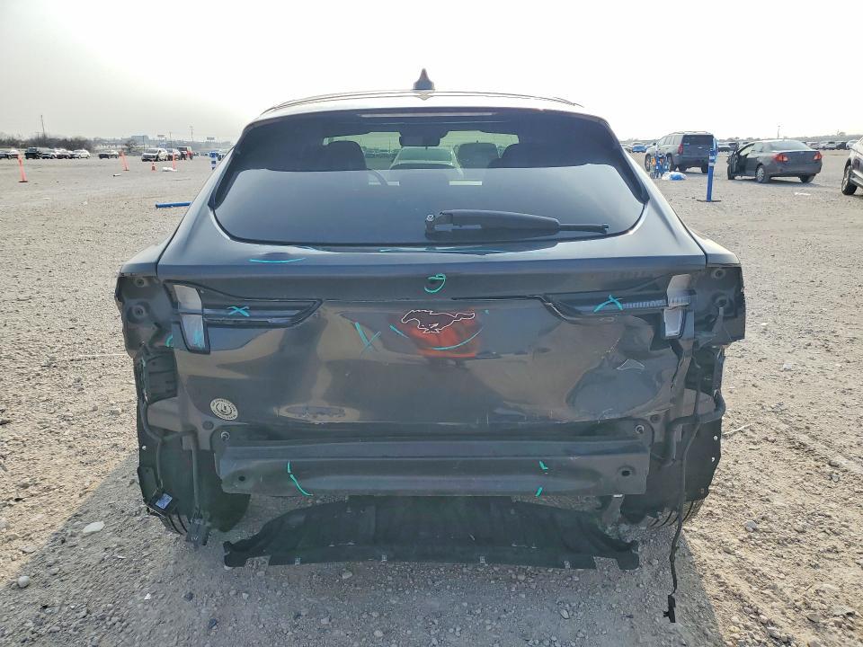 2022 Ford Mustang Mach-e Select