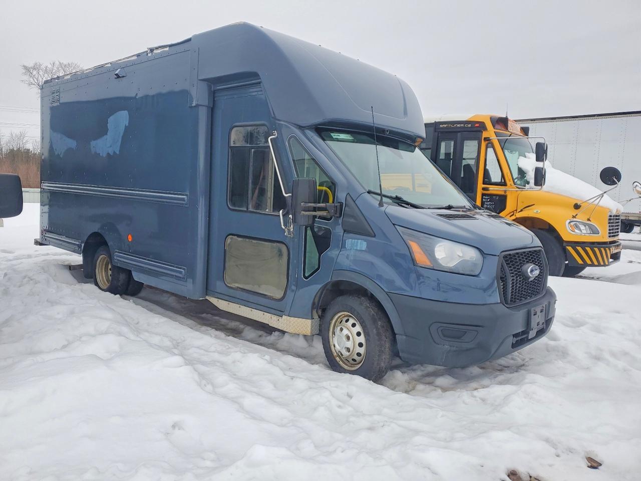 2021 Ford Transit Delivery Truck