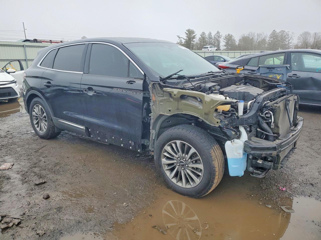 2019 Lincoln Nautilus Select