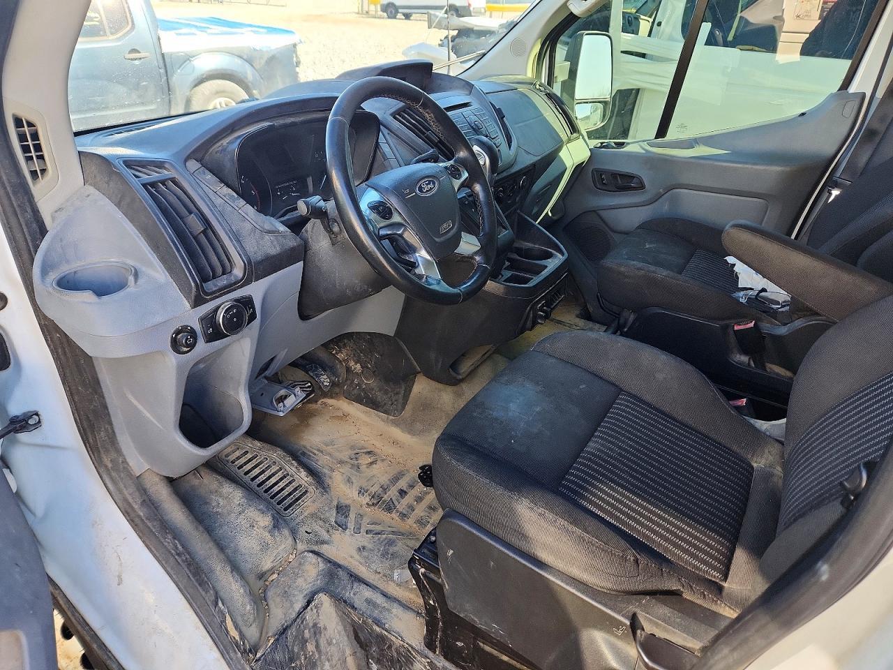 2016 Ford Transit Utility / Service Truck
