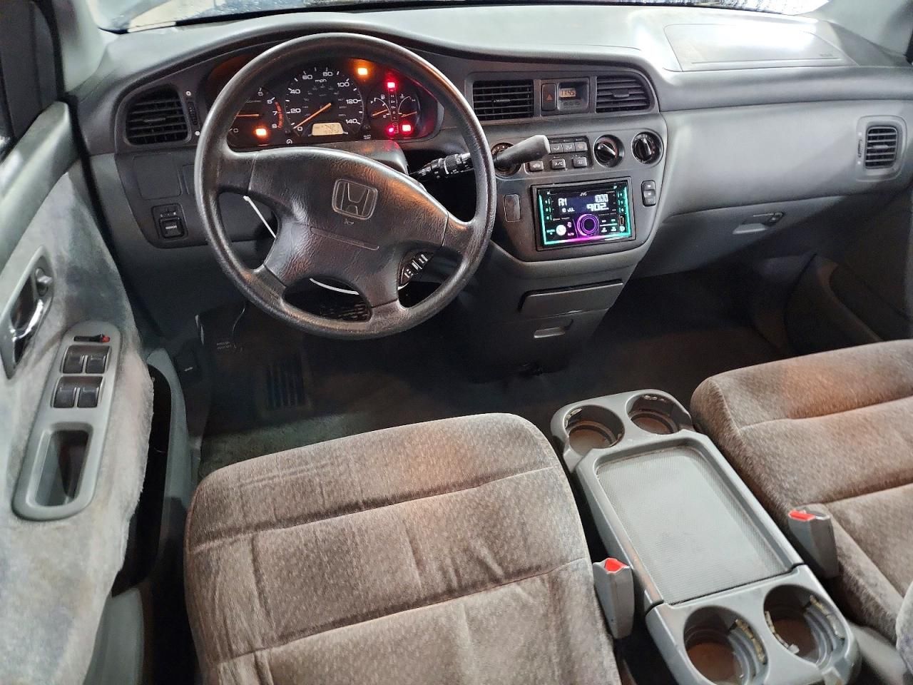 2000 Honda Odyssey lx