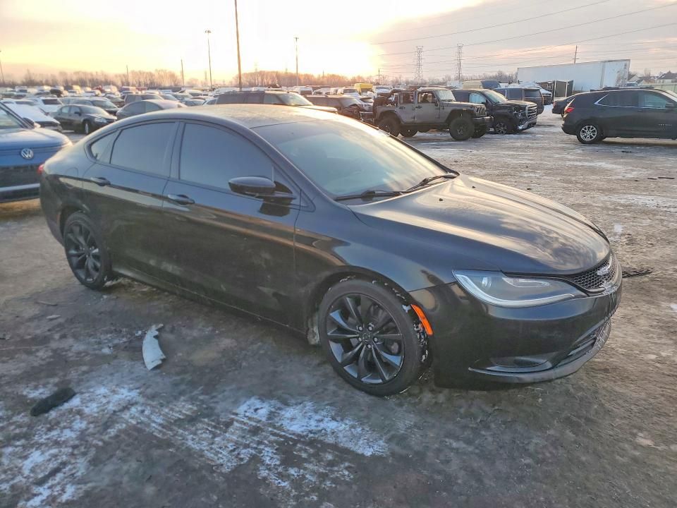 2016 Chrysler 200 s