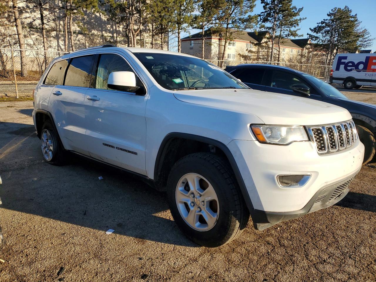 2017 Jeep Grand Cherokee Laredo