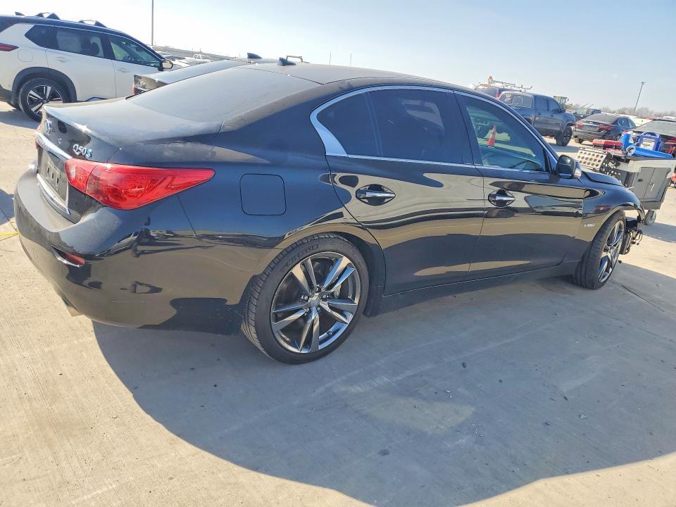2015 Infiniti Q50 Hybrid Sport