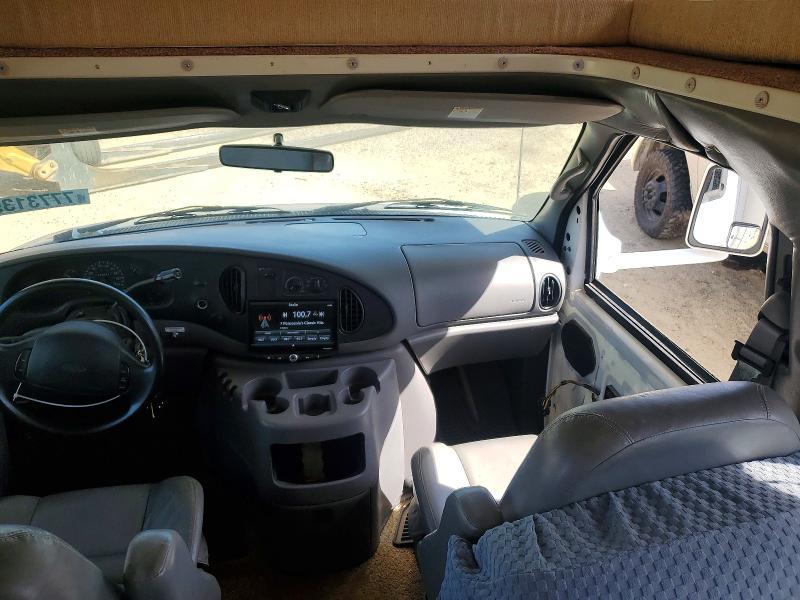 2001 Ford E350 RV