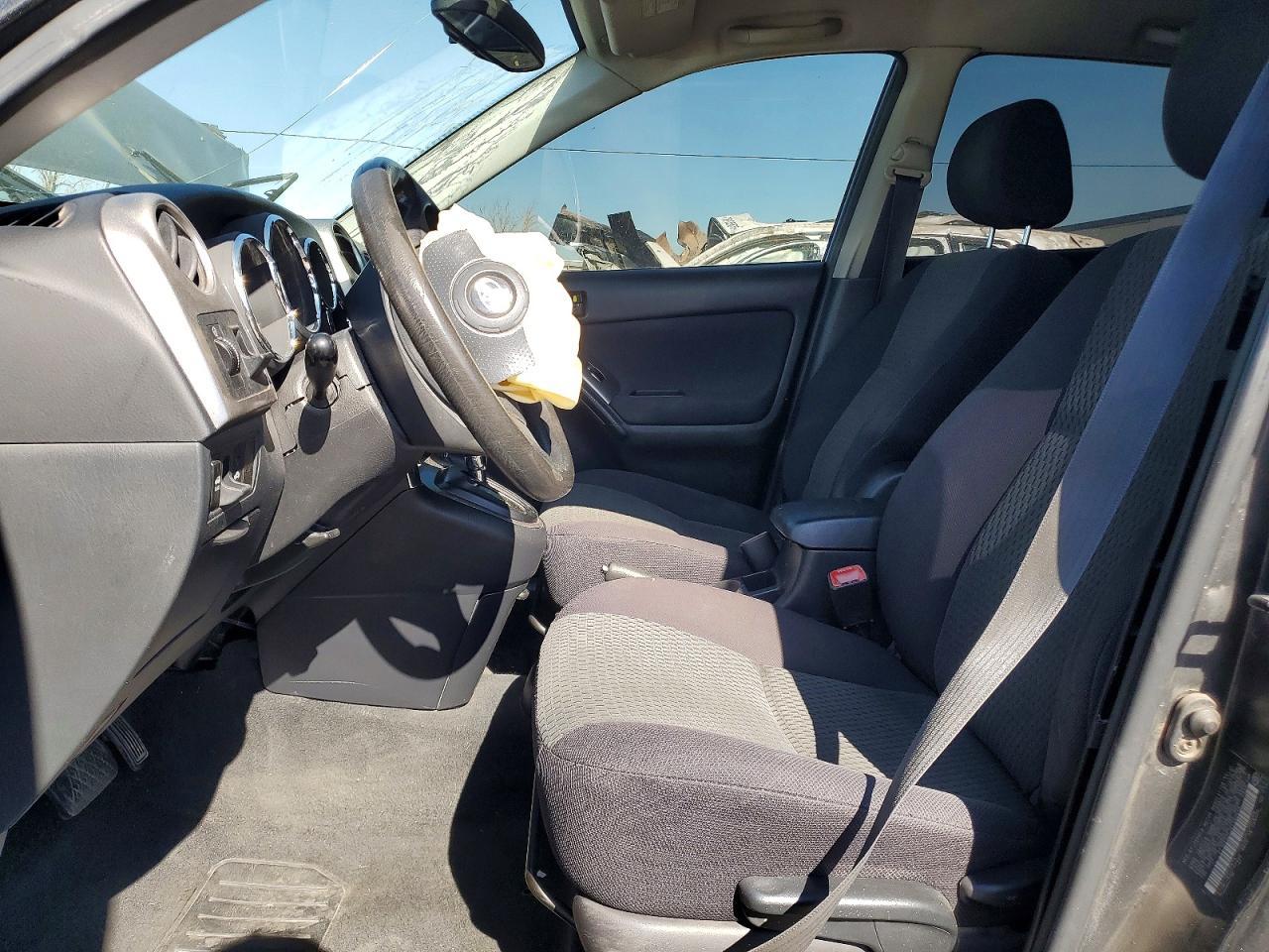 2006 Toyota Matrix Base