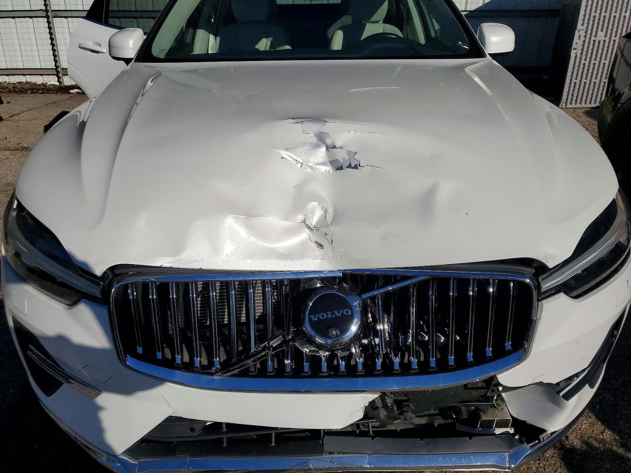 2023 Volvo Xc60 Plus