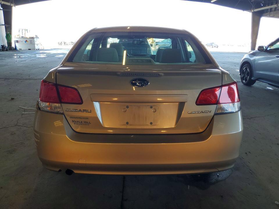 2010 Subaru Legacy 2.5i