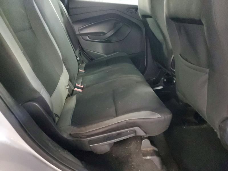 2015 Ford Escape s