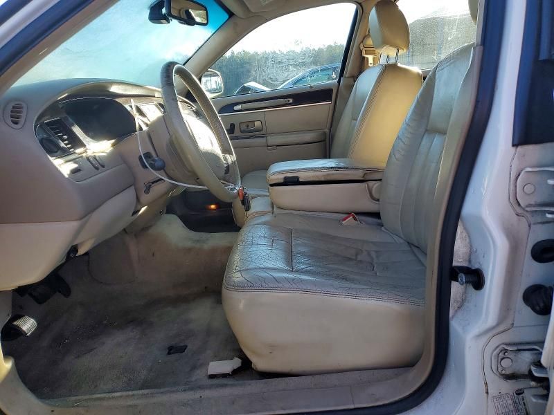 2007 Lincoln Town car Signature