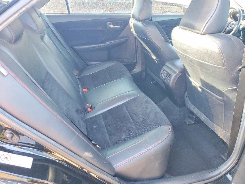 2015 Toyota Camry le